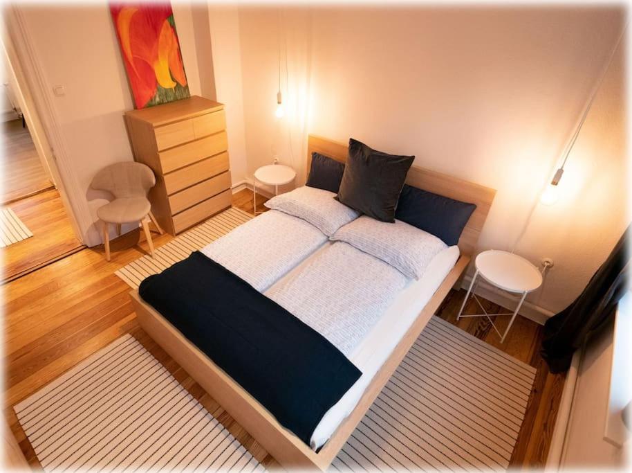 Gemuetlich - 2 Zimmer-Altbau, 24H Check-In 基尔 外观 照片