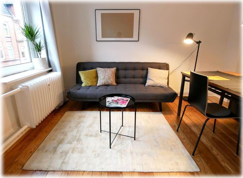 Gemuetlich - 2 Zimmer-Altbau, 24H Check-In 基尔 外观 照片